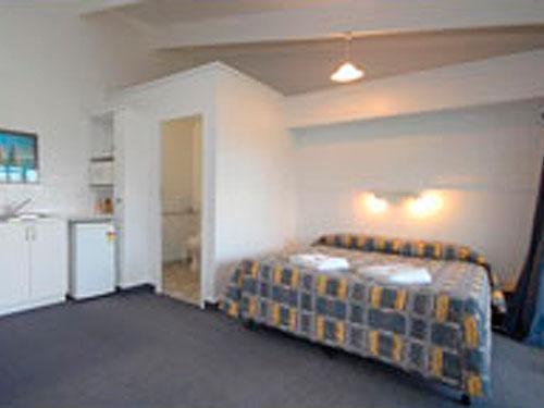 Ninety Mile Beach Holiday Park Waipapakauri Экстерьер фото